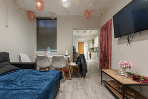 Photo 7- click for photo gallery